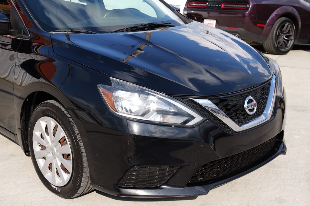 2016 Nissan Sentra Image 10