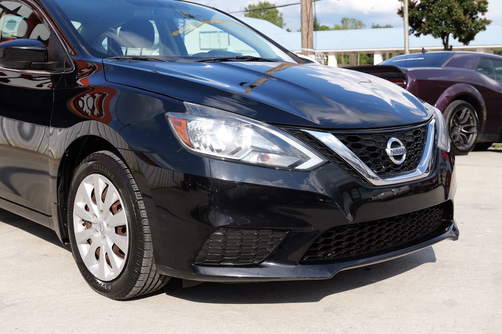2016 Nissan Sentra Image 11