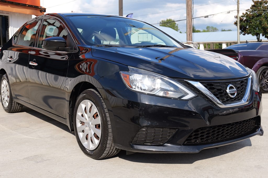 2016 Nissan Sentra Image 13