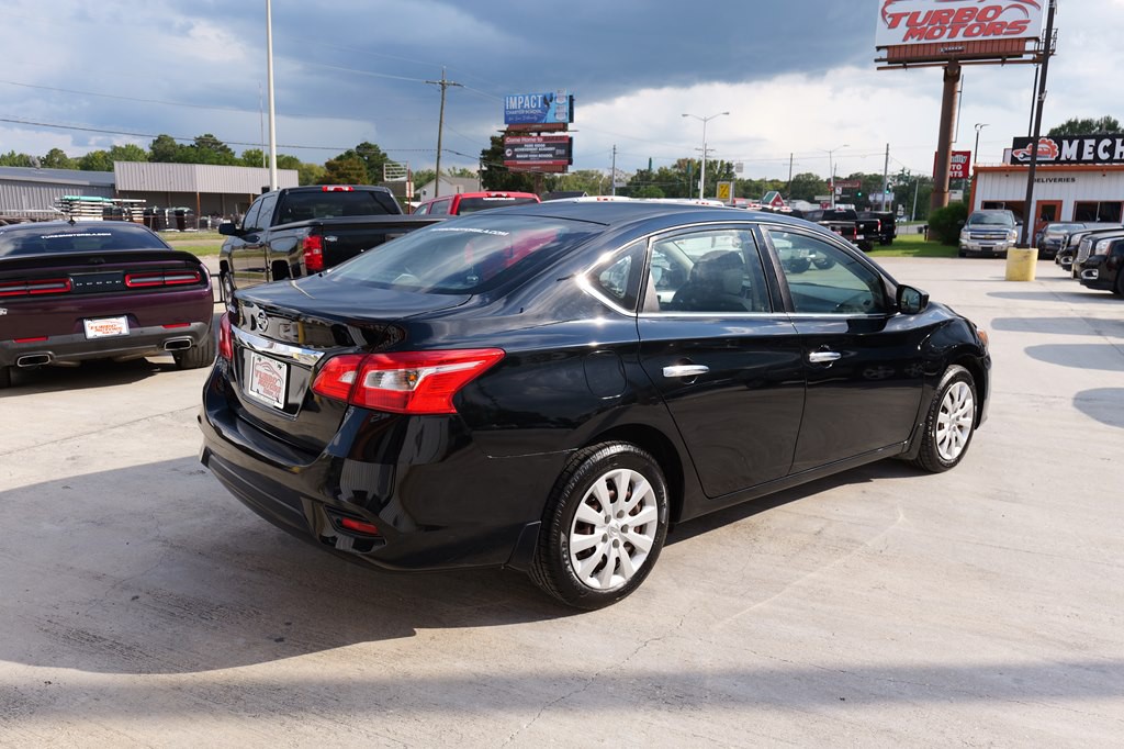 2016 Nissan Sentra Image 21