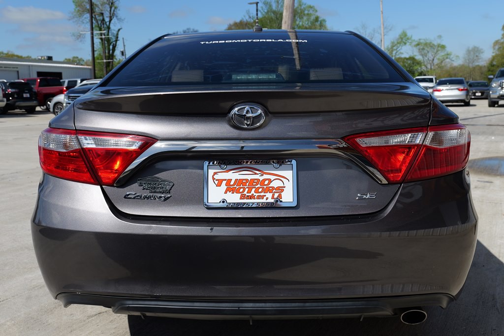 2017 Toyota Camry Image 53