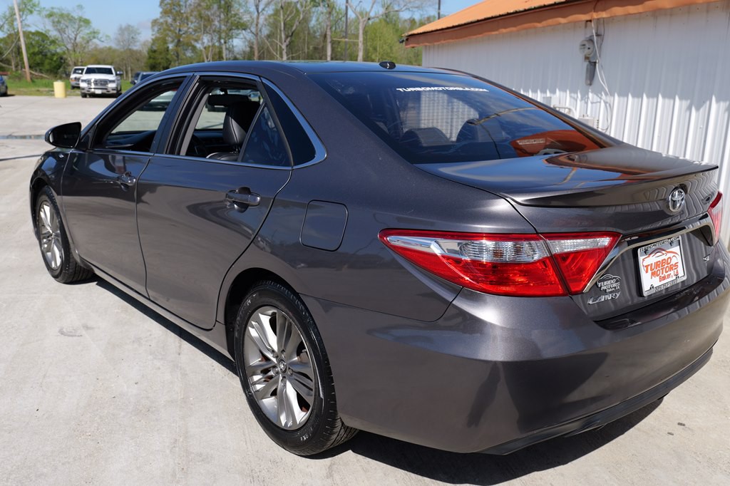 2017 Toyota Camry Image 56