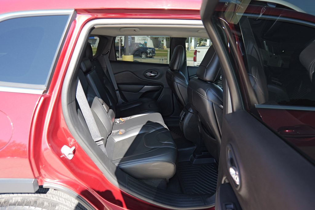 2020 Jeep Cherokee Image 11