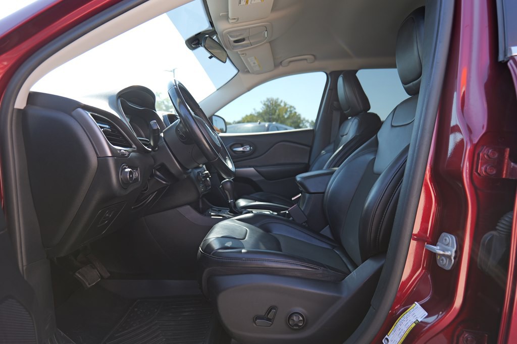 2020 Jeep Cherokee Image 35