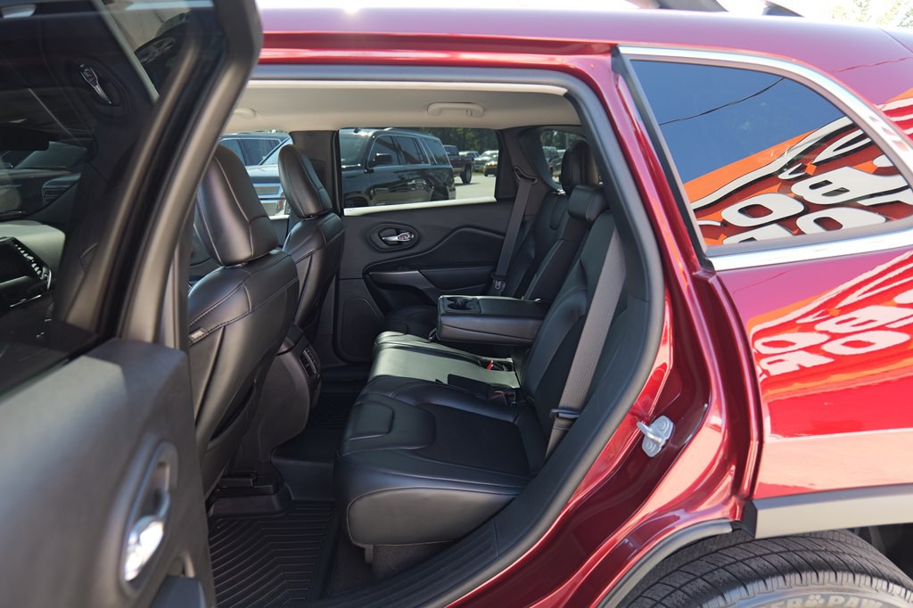 2020 Jeep Cherokee Image 38