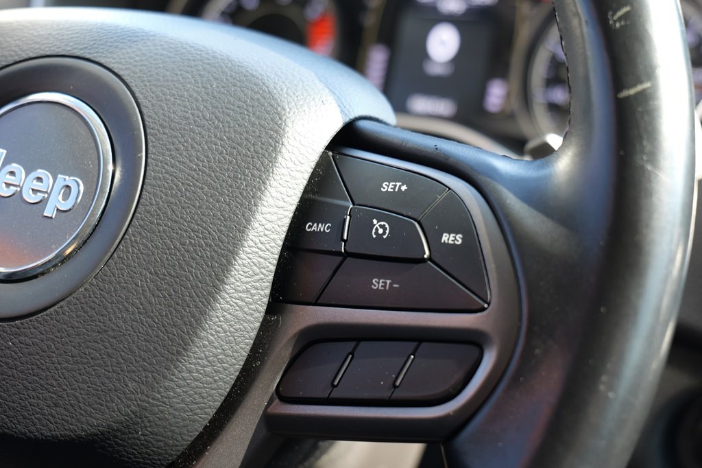 2020 Jeep Cherokee Image 56