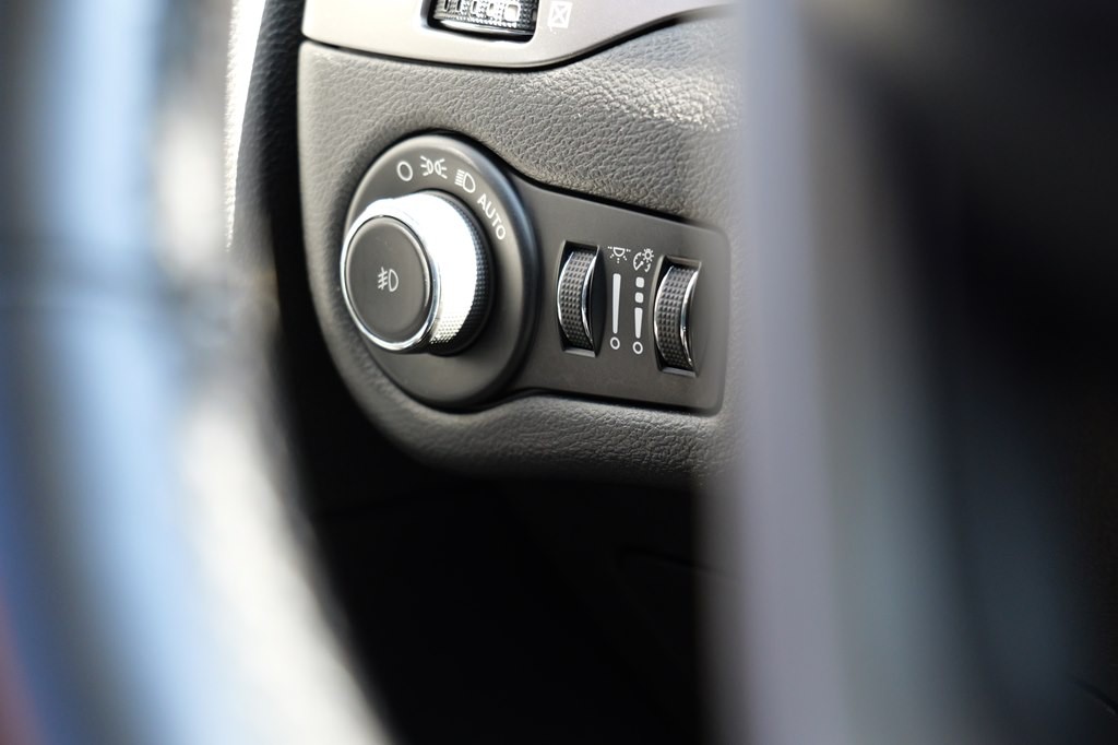 2020 Jeep Cherokee Image 59