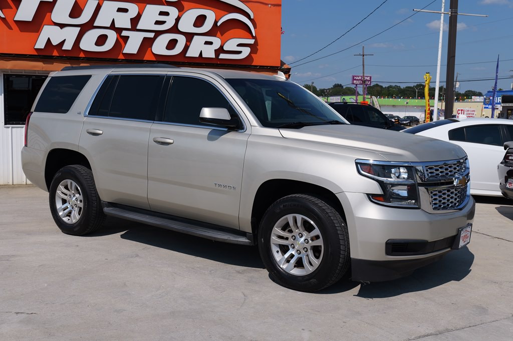 2016 Chevrolet Tahoe Image 4