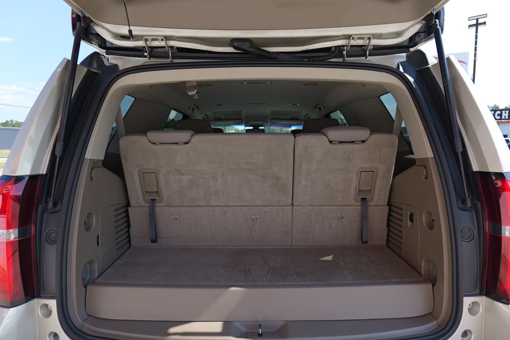 2016 Chevrolet Tahoe Image 19