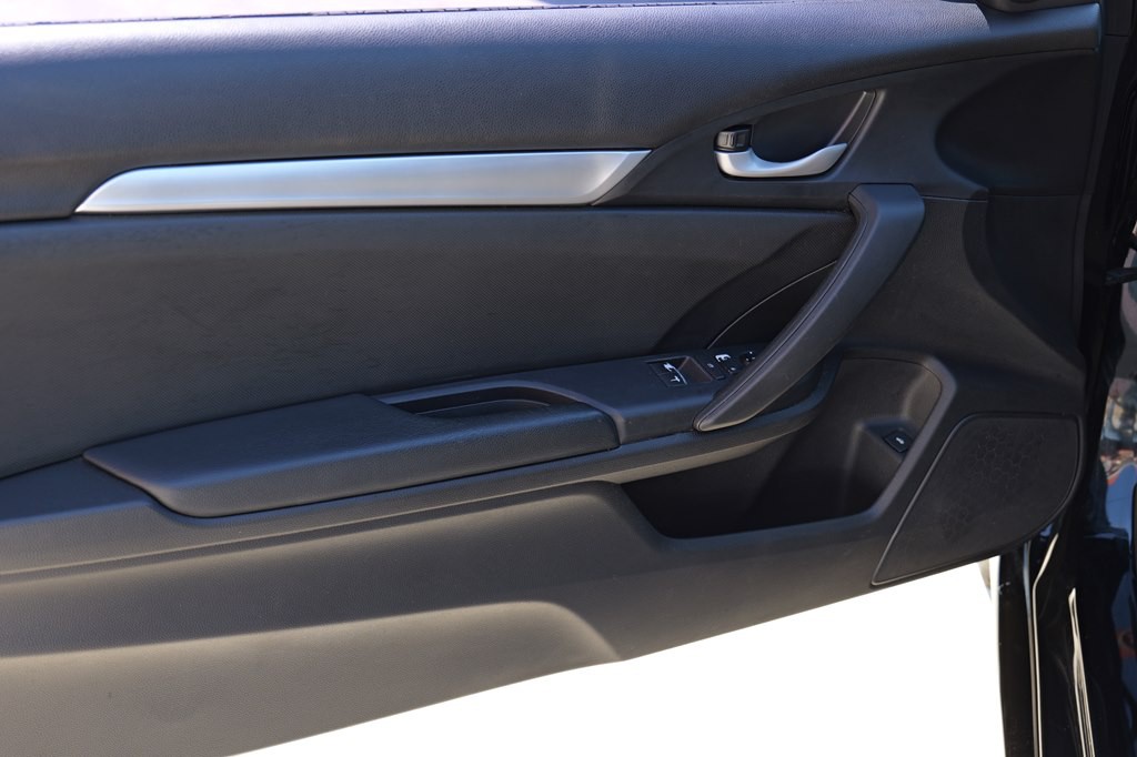2019 Honda Civic Image 31