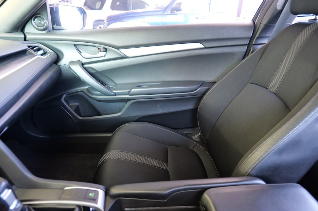 2019 Honda Civic Image 59