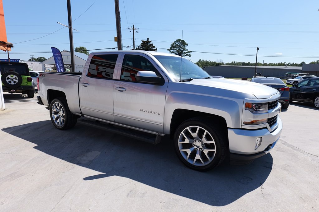 2018 Chevrolet Silverado 1500 Image 16