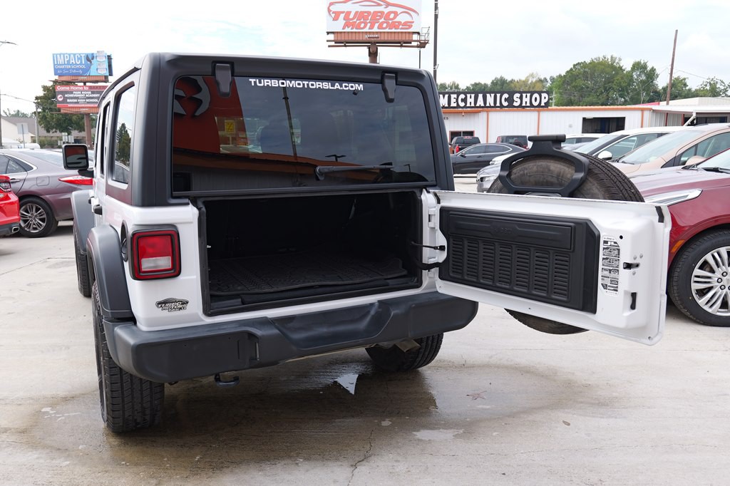 2018 Jeep Wrangler Unlimited Image 11