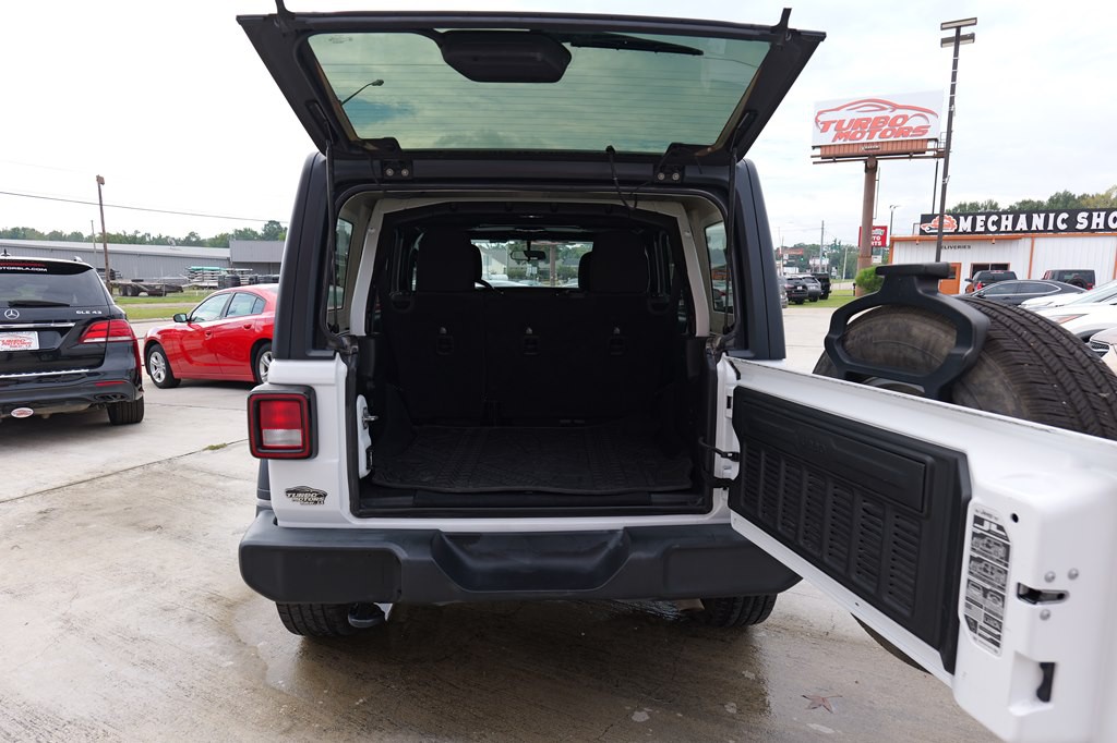 2018 Jeep Wrangler Unlimited Image 14
