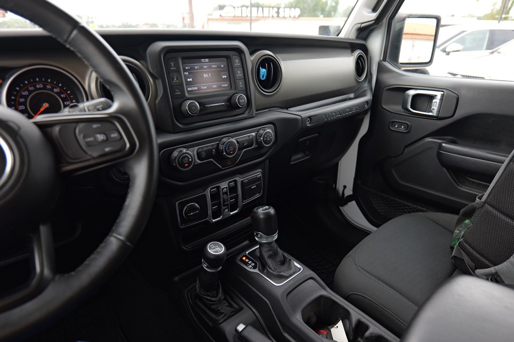 2018 Jeep Wrangler Unlimited Image 39