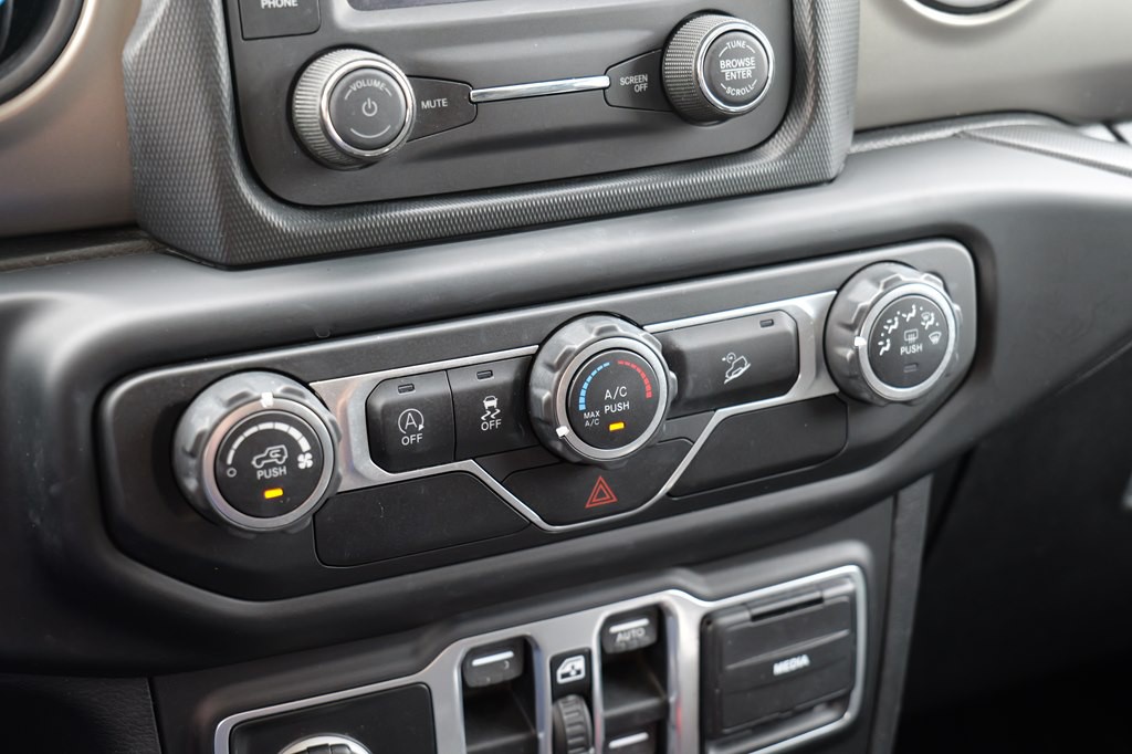2018 Jeep Wrangler Unlimited Image 43