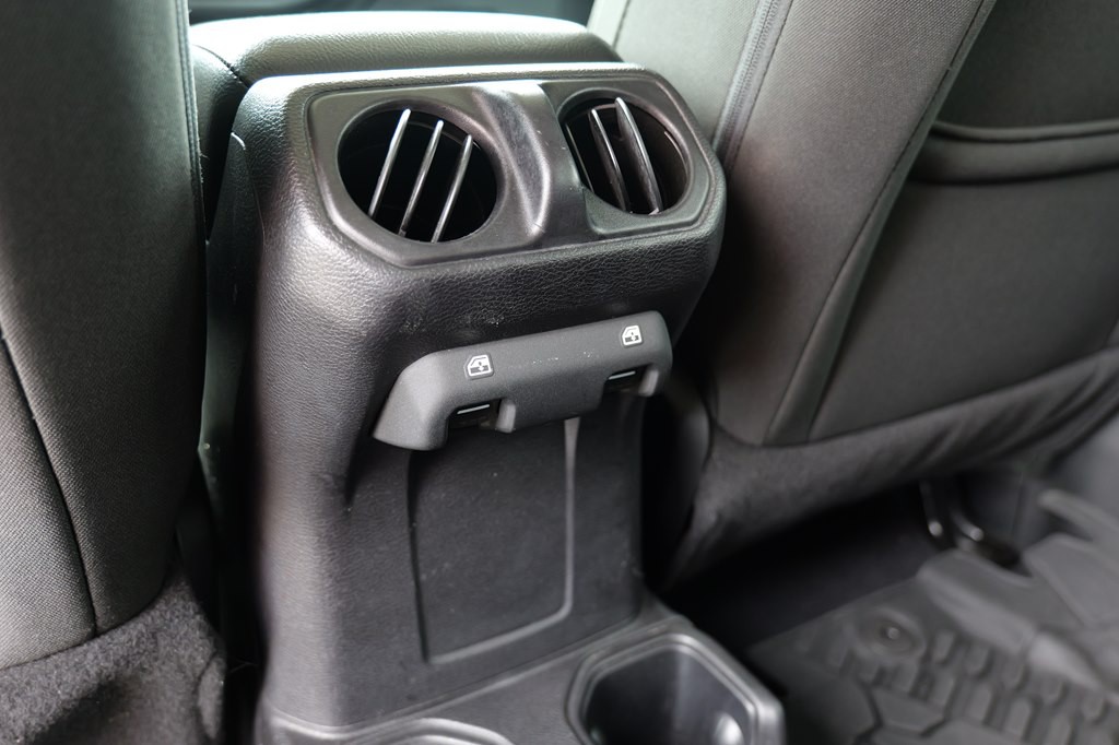 2018 Jeep Wrangler Unlimited Image 60