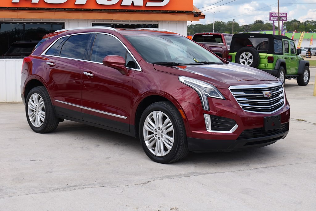 2018 Cadillac XT5 Image 2