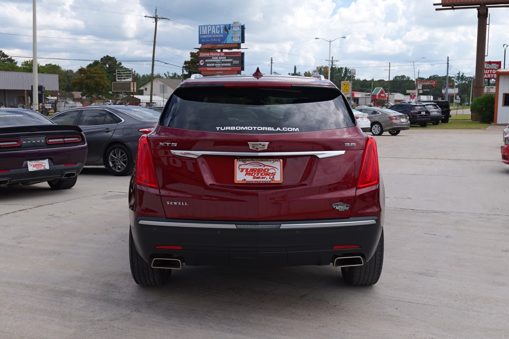 2018 Cadillac XT5 Image 11