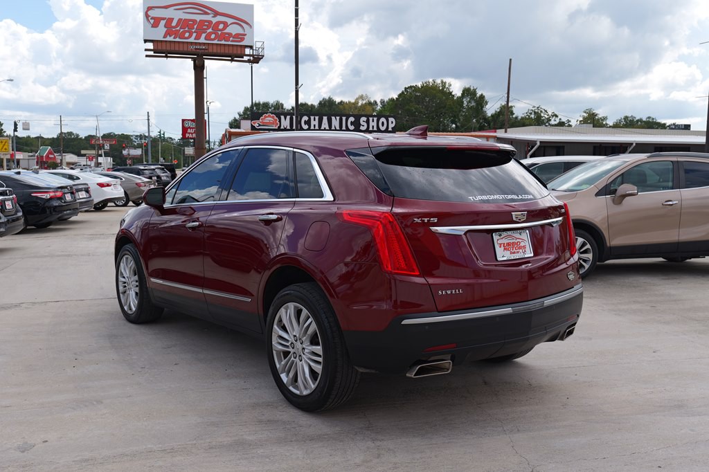 2018 Cadillac XT5 Image 12