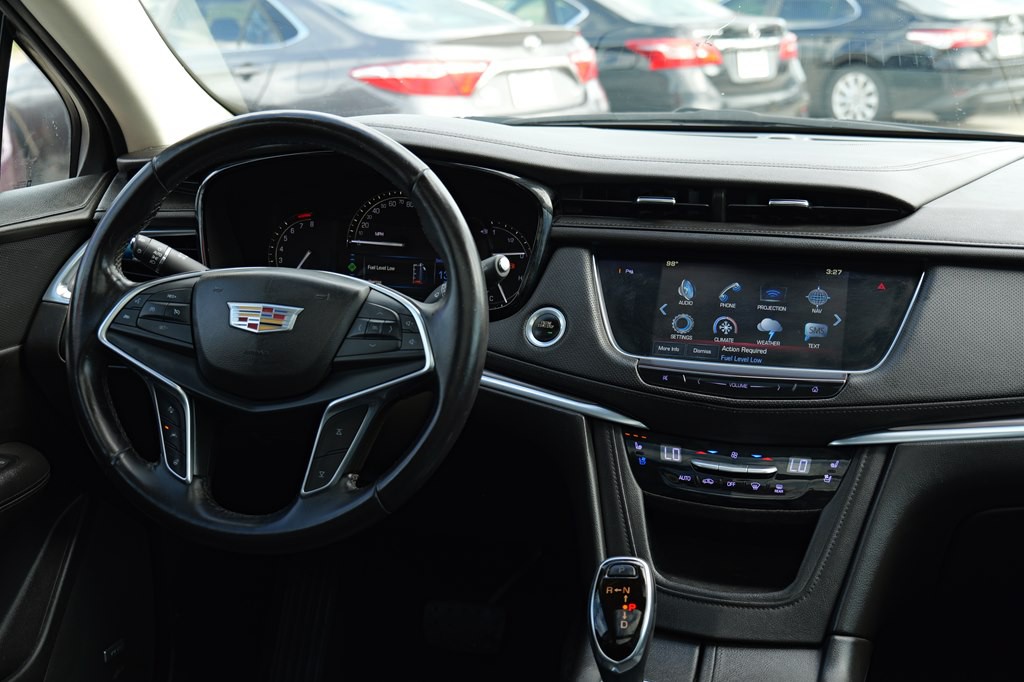 2018 Cadillac XT5 Image 39