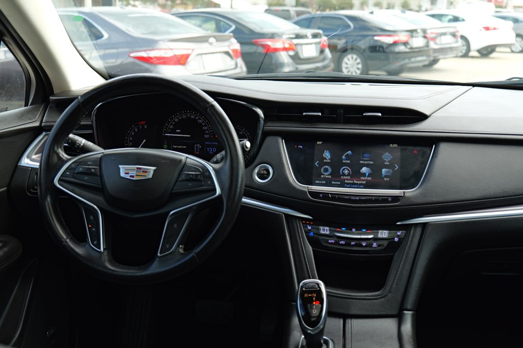 2018 Cadillac XT5 Image 41