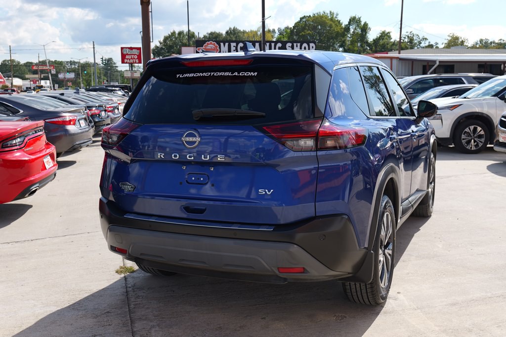 2022 Nissan Rogue Image 18