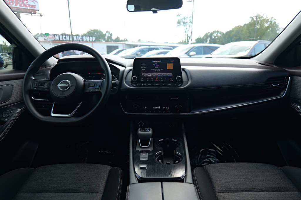 2022 Nissan Rogue Image 42