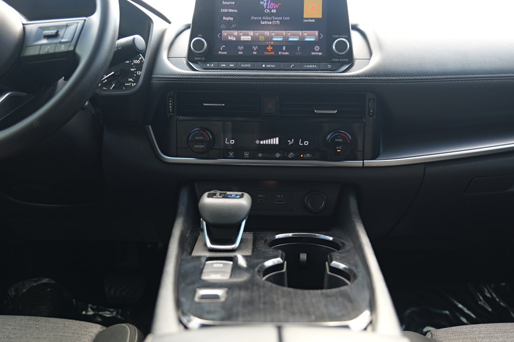 2022 Nissan Rogue Image 53