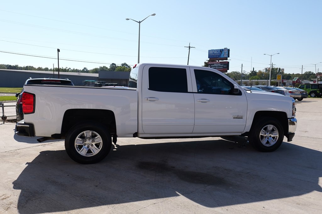 2018 Chevrolet Silverado 1500 Image 17
