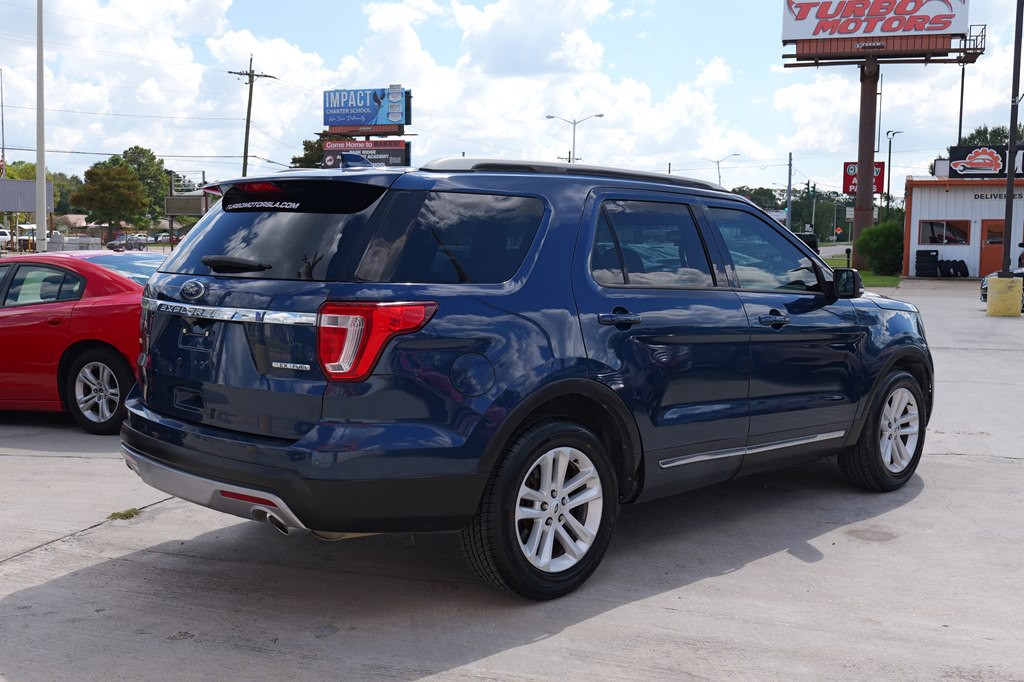 2016 Ford Explorer Image 10