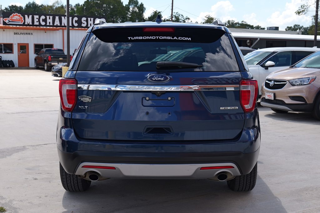 2016 Ford Explorer Image 14