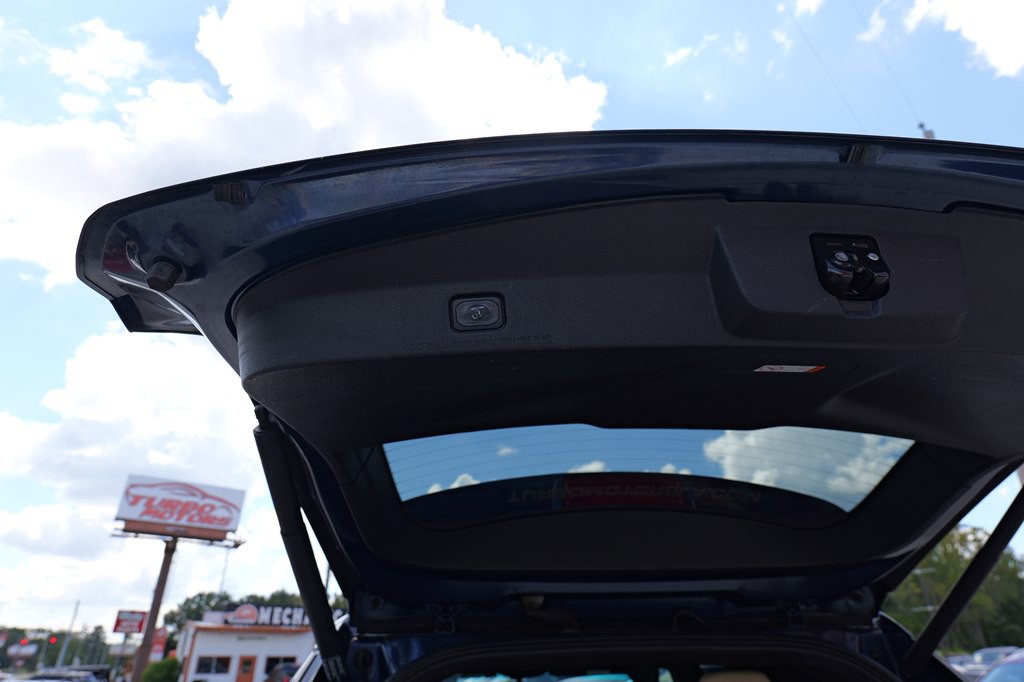 2016 Ford Explorer Image 25