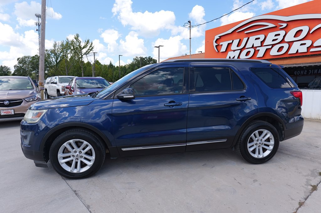 2016 Ford Explorer Image 31