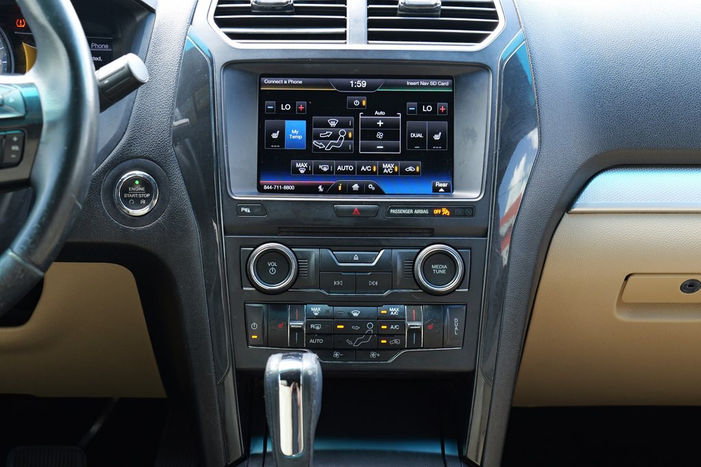 2016 Ford Explorer Image 45