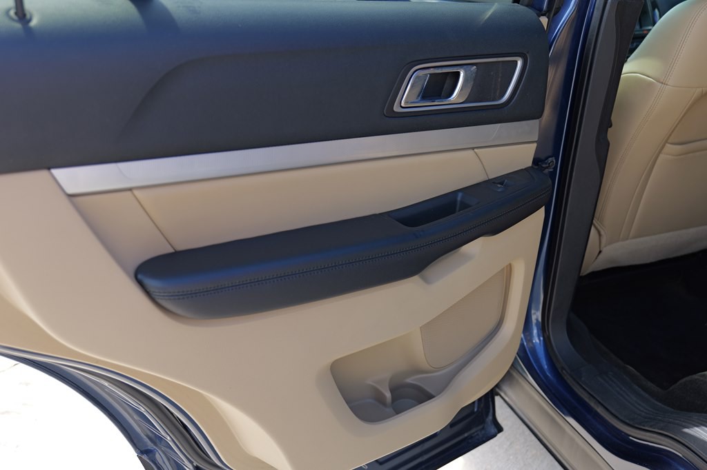 2016 Ford Explorer Image 55