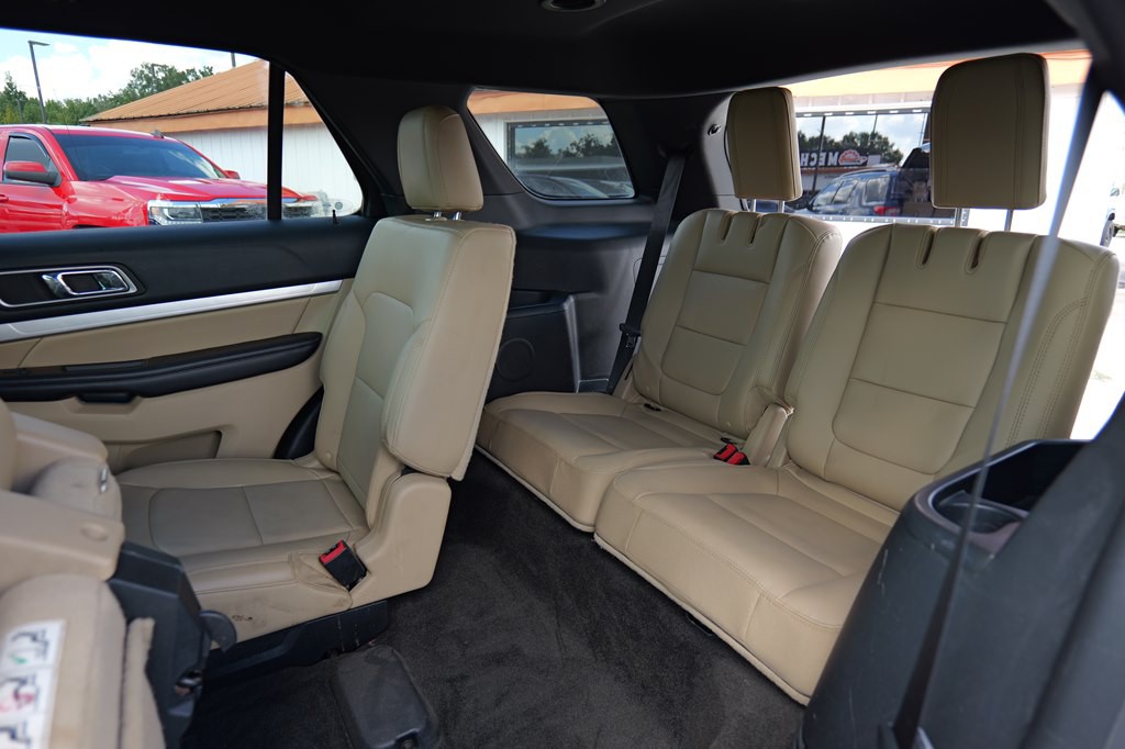 2016 Ford Explorer Image 61