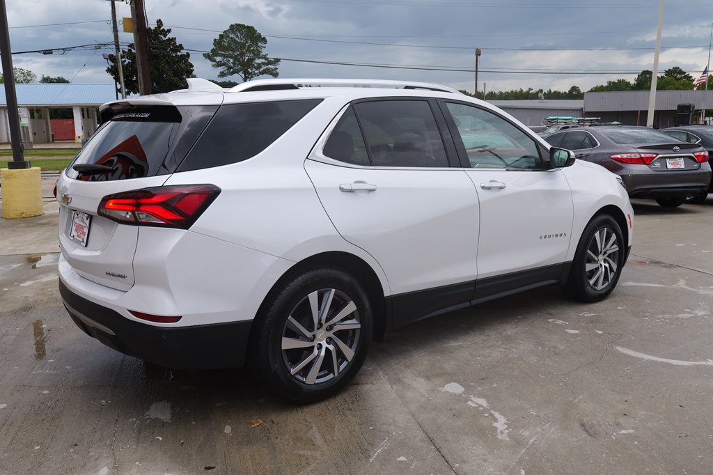 2022 Chevrolet Equinox Image 3