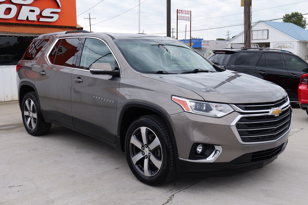 2018 Chevrolet Traverse Image 3