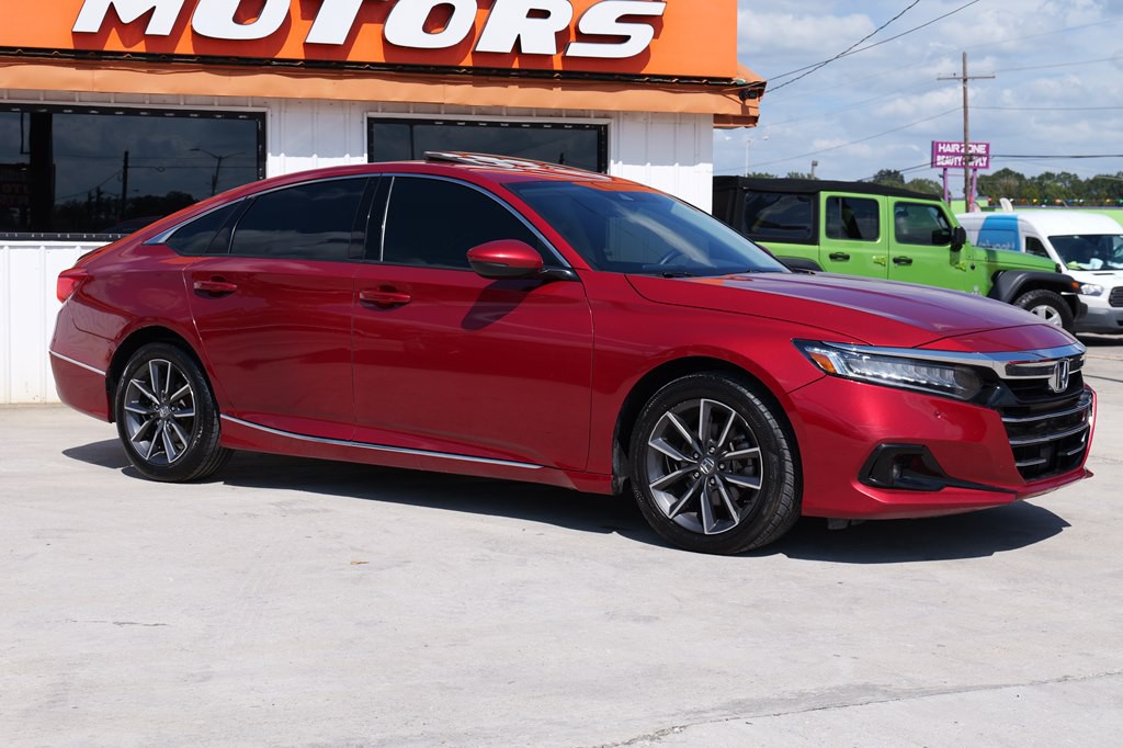 2022 Honda Accord Image 2