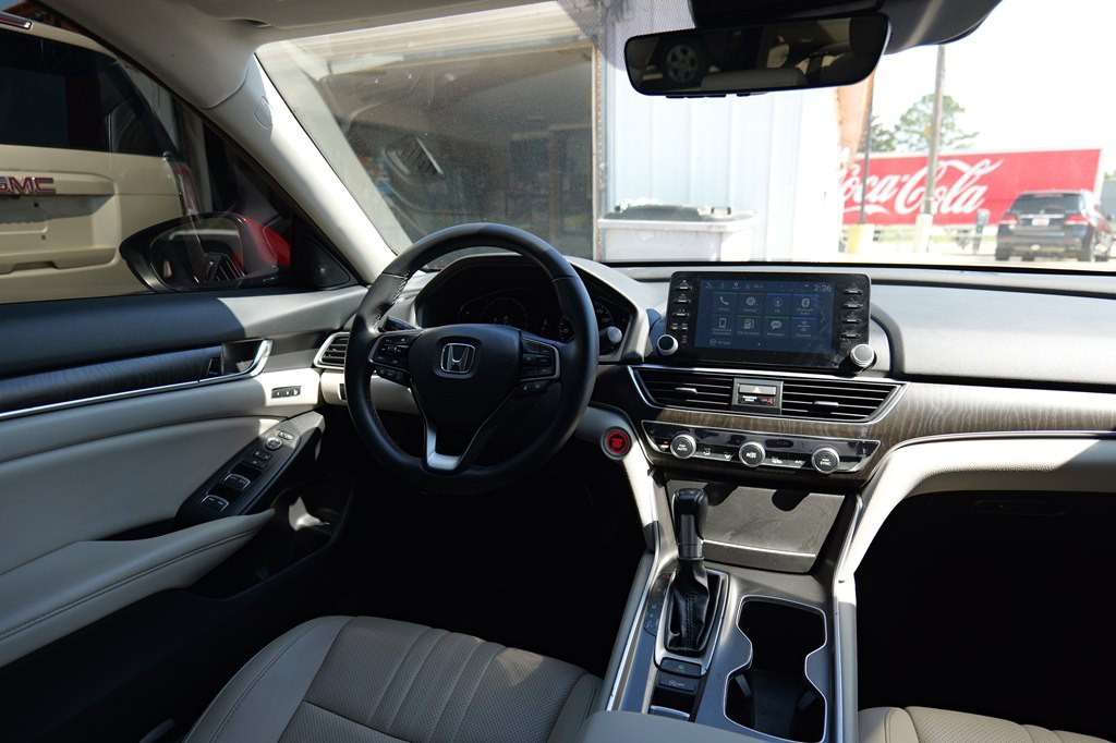 2022 Honda Accord Image 50