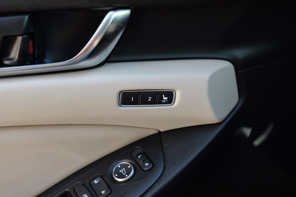 2022 Honda Accord Image 61