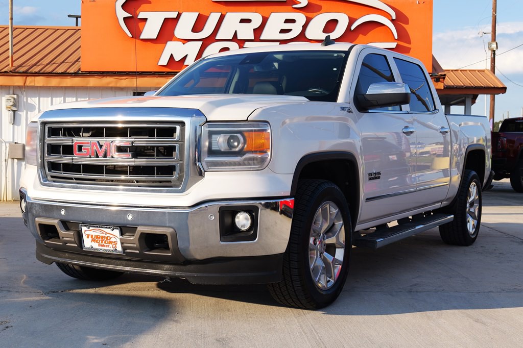 2015 GMC Sierra Image 1