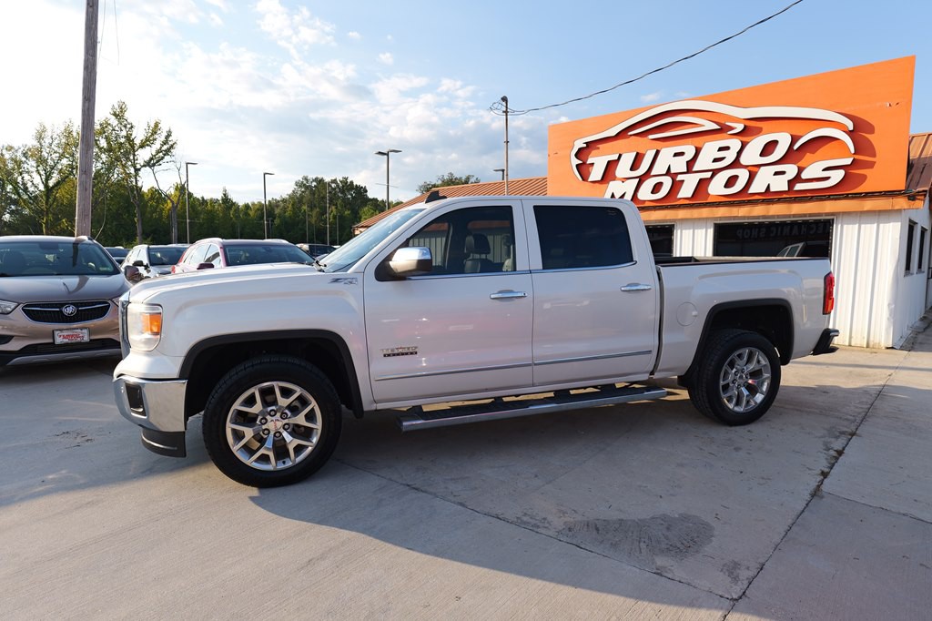 2015 GMC Sierra Image 23