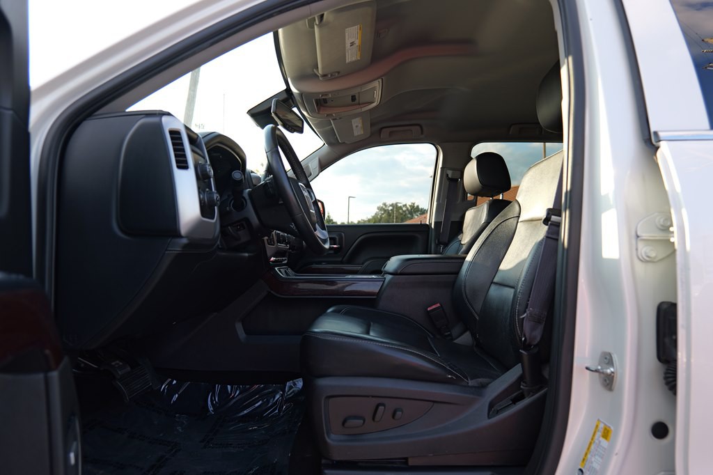 2015 GMC Sierra Image 32