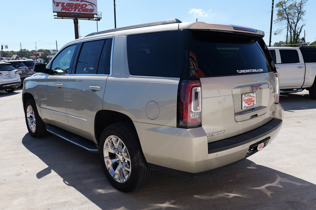 2016 GMC Yukon Image 12