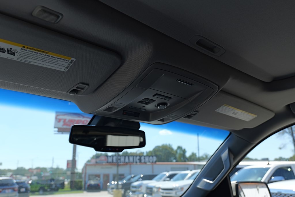 2016 GMC Yukon Image 33
