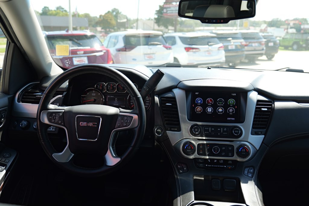 2016 GMC Yukon Image 44