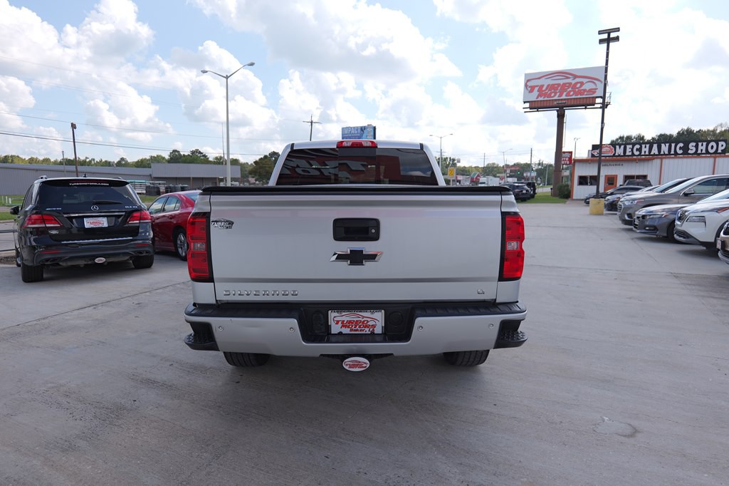 2018 Chevrolet Silverado 1500 Image 12