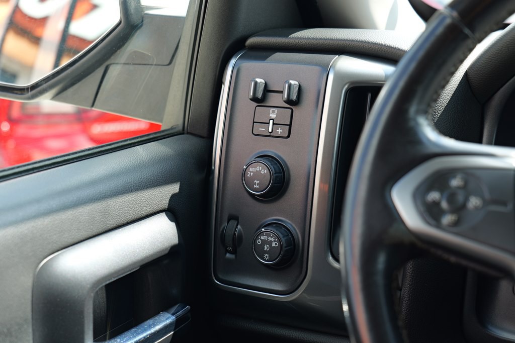 2018 Chevrolet Silverado 1500 Image 37